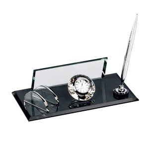 10532 - TUNA KRİSTAL MASA SETİ
